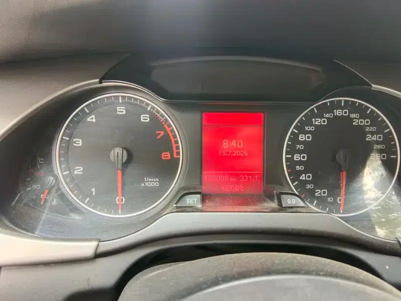 Audi A4L 2012 2.0 TFSI Automatic Technology Edition — миниатюра 8