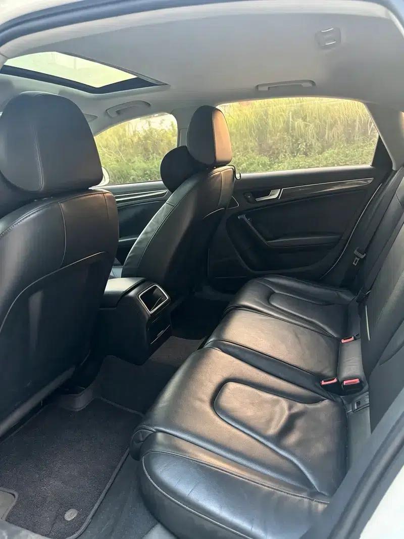 Audi A4L 2013 35 TFSI Automatic Standard Edition — миниатюра 9