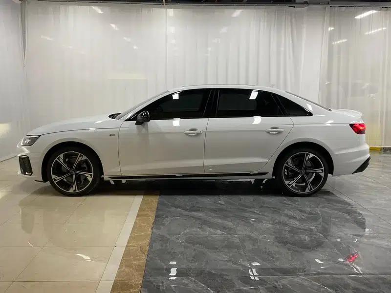 Audi A4L 2025 2 Million Unit Enjoyment Edition 40 TFSI Luxury Dynamic B&O Starry Night Edition — миниатюра 4