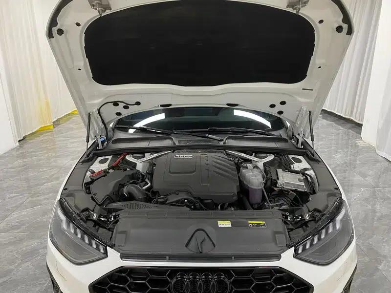 Audi A4L 2025 2 Million Unit Enjoyment Edition 40 TFSI Luxury Dynamic B&O Starry Night Edition — миниатюра 10
