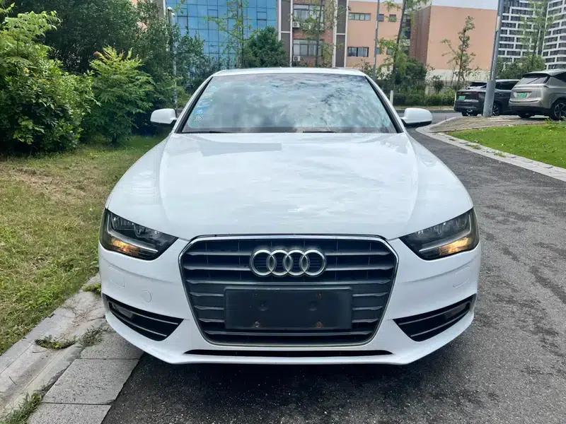 Audi A4L 2015 30 TFSI Automatic Comfort — миниатюра 2