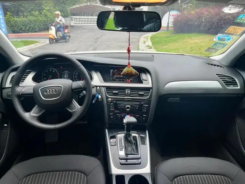 Audi A4L 2015 30 TFSI Automatic Comfort — миниатюра 7