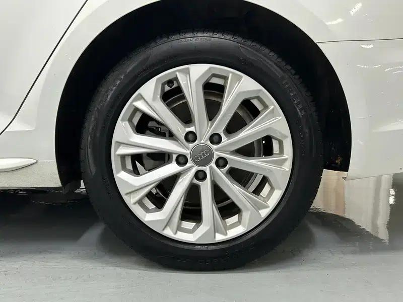Audi A4L 2019 40 TFSI Progressive (China VI Emission Standard) — миниатюра 9