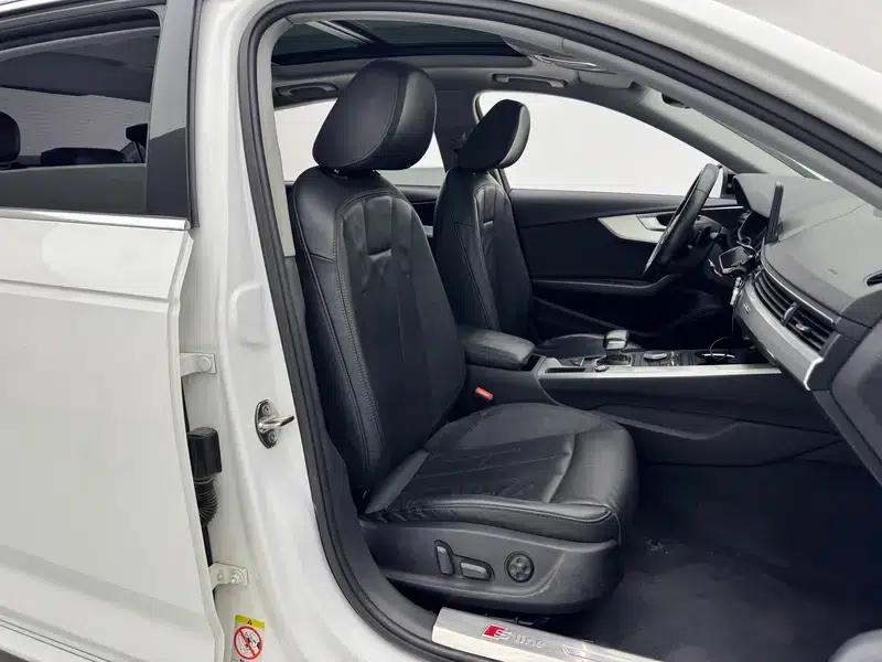 Audi A4L 2019 45 TFSI quattro Individual Sport Edition (National V Emission Standard) — миниатюра 21
