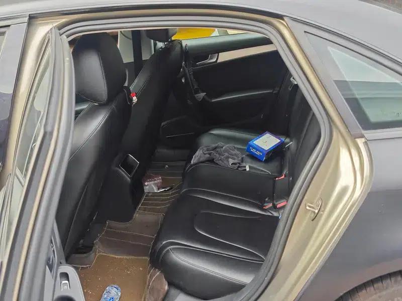 Audi A4L 2013 35 TFSI Automatic Standard Edition — миниатюра 14