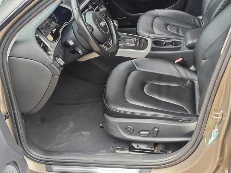 Audi A4L 2013 35 TFSI Automatic Standard Edition — миниатюра 16