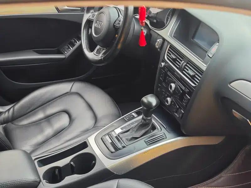Audi A4L 2013 35 TFSI Automatic Standard Edition — миниатюра 10