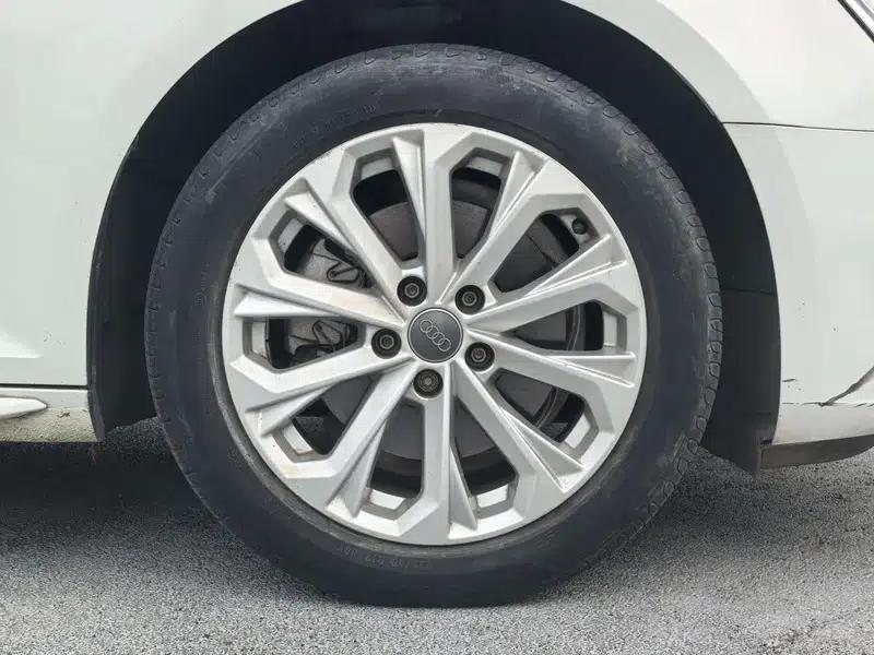 Audi A4L 2019 40 TFSI Progressive (China VI Emission Standard) — миниатюра 7