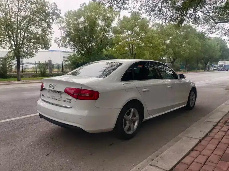 Audi A4L 2013 35 TFSI Automatic Standard Edition — миниатюра 5