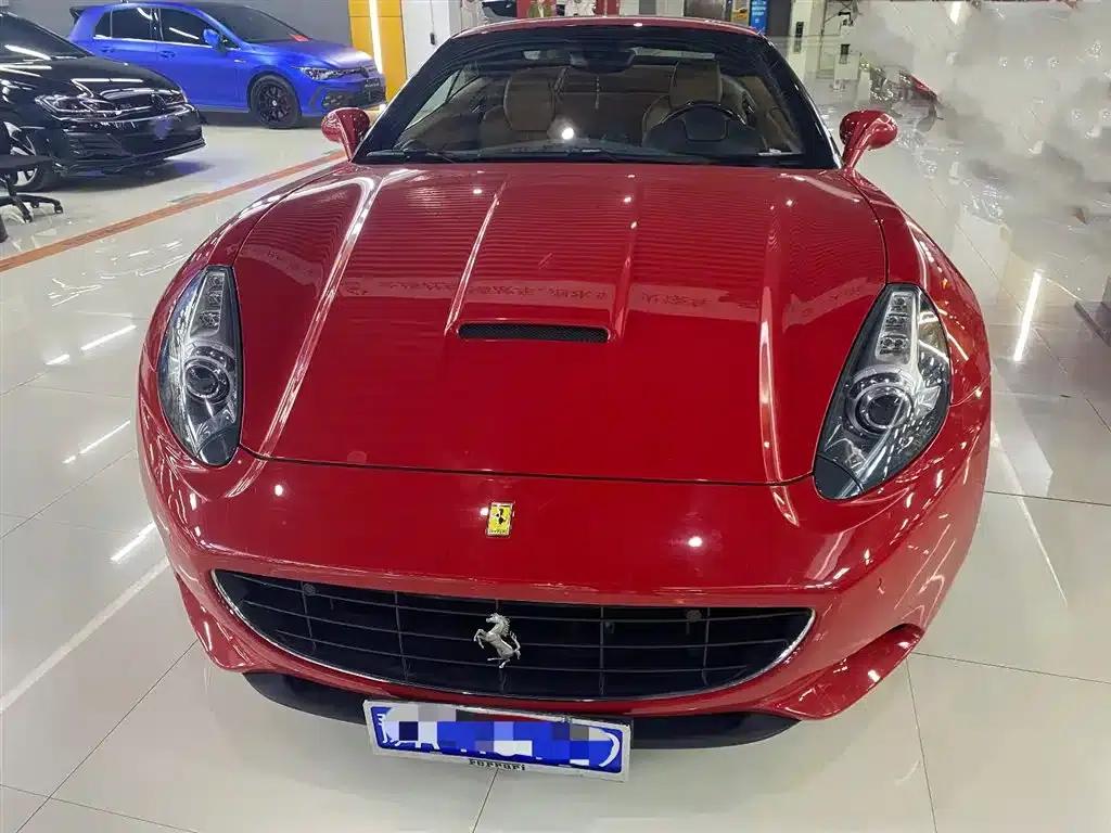 California T 2012 4.3L Standard Model — миниатюра 1