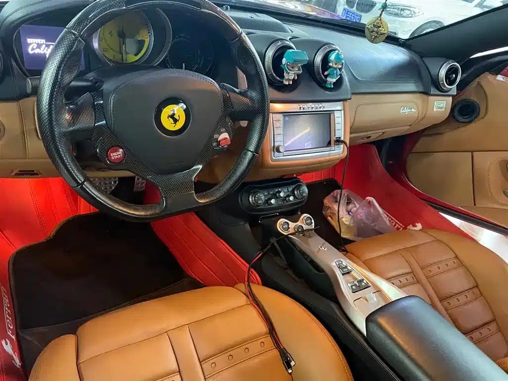 California T 2012 4.3L Standard Model — миниатюра 5