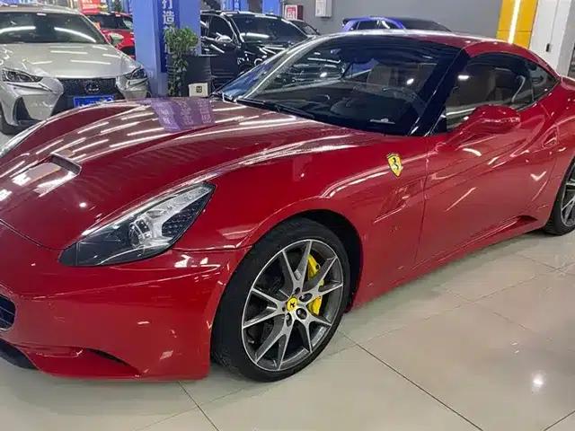 California T 2012 4.3L Standard Model