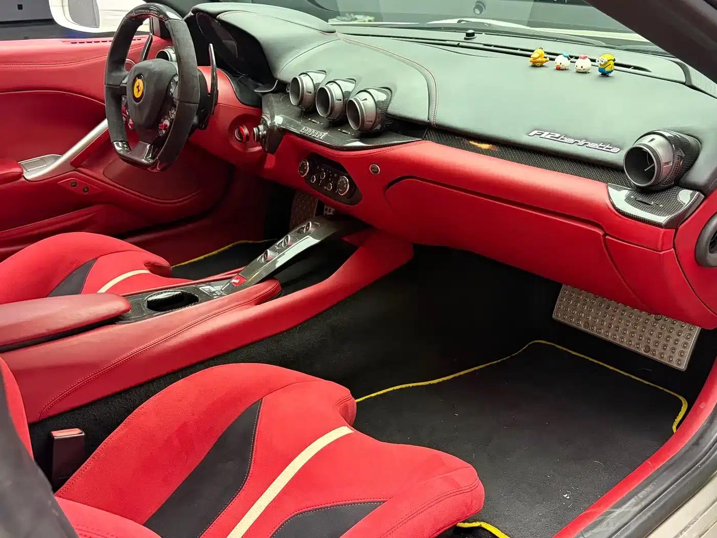2013 F12berlinetta 6.3L Standard Model — миниатюра 13