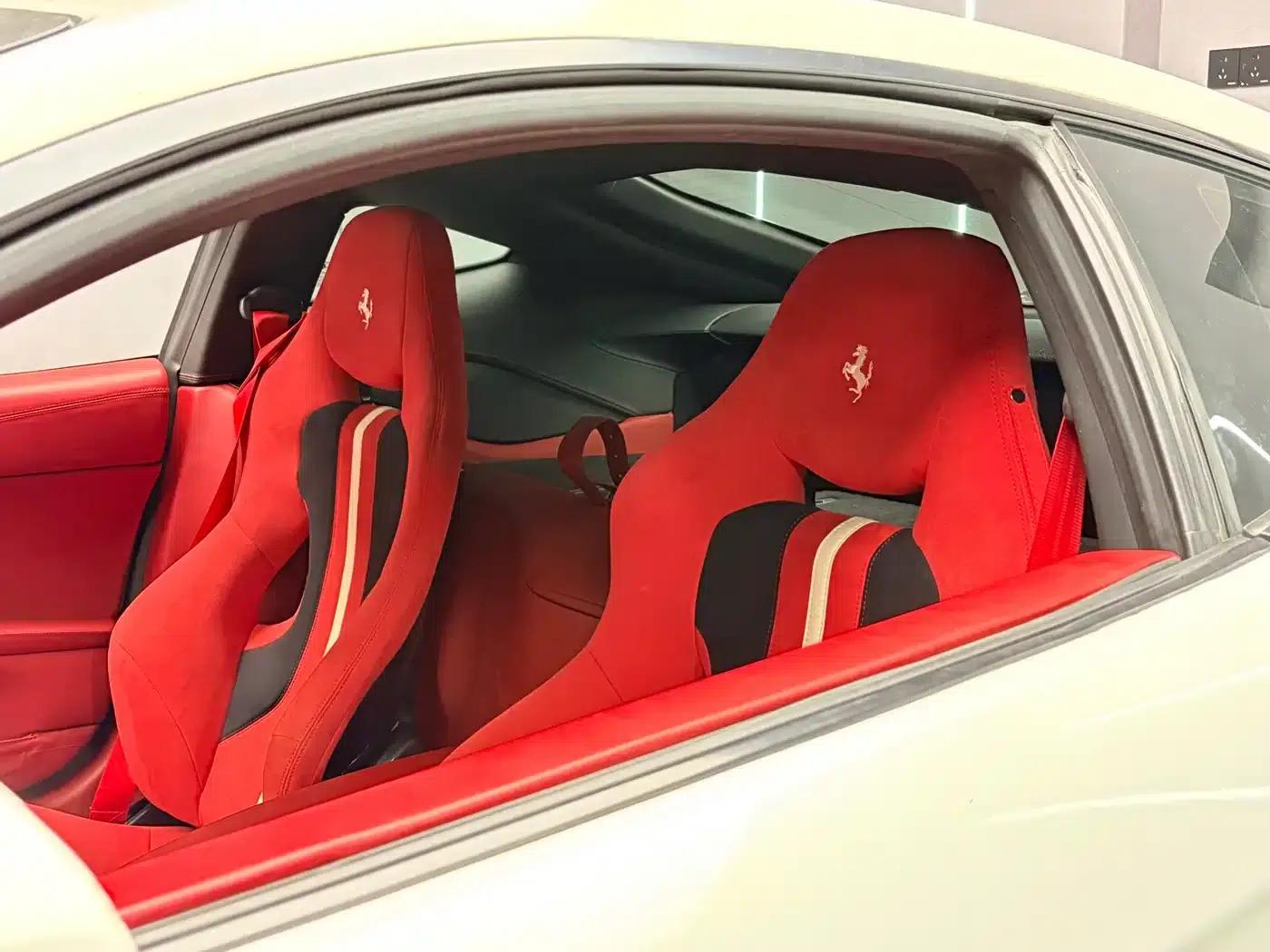 2013 F12berlinetta 6.3L Standard Model — миниатюра 19