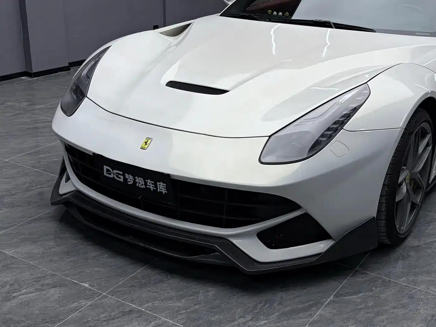 2013 F12berlinetta 6.3L Standard Model — миниатюра 7