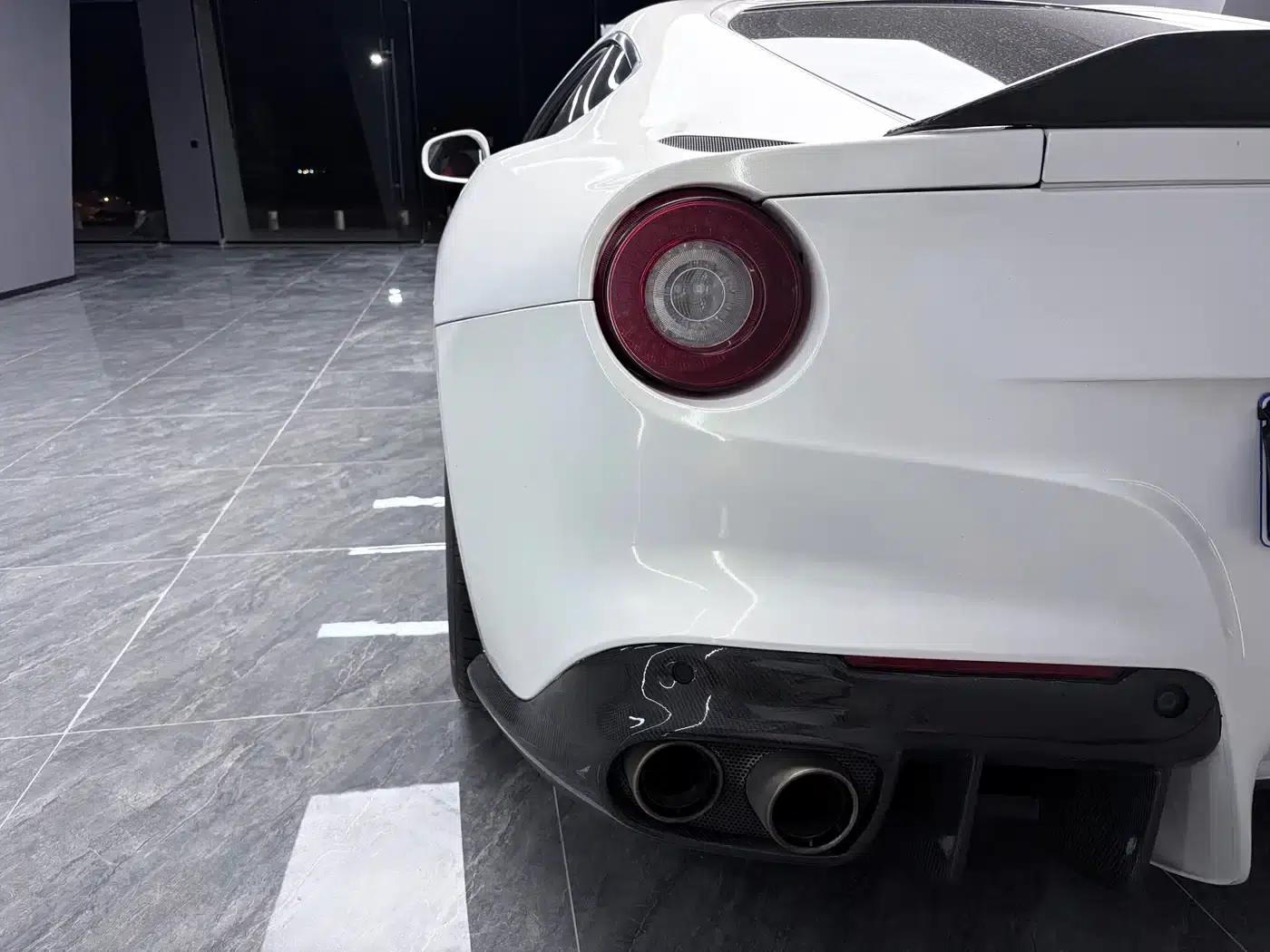 2013 F12berlinetta 6.3L Standard Model — миниатюра 10