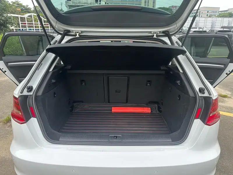 Audi A3 2016 Sportback 35 TFSI Progressive — миниатюра 16