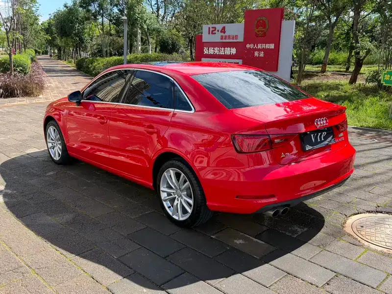 Audi A3 2014 Limousine 35 TFSI Automatic Comfort — миниатюра 4