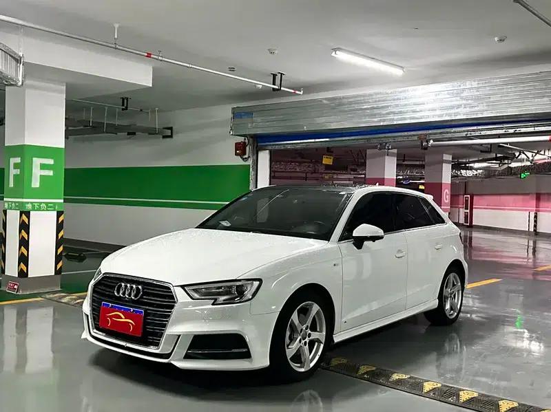 Audi A3 2018 30th Anniversary Edition Sportback 35 TFSI Progressive — миниатюра 1