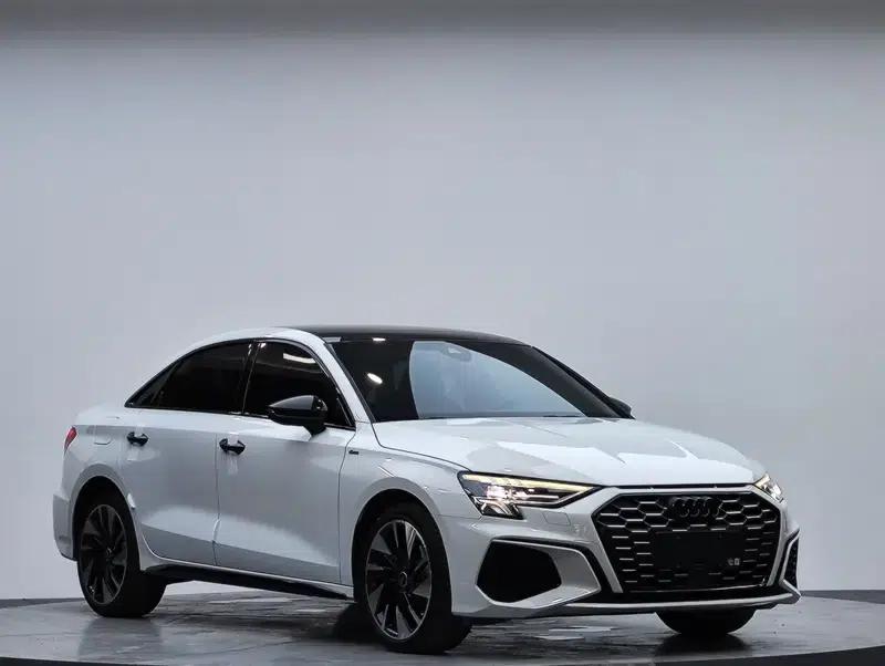 2022 Audi A3 A3L Limousine 35 TFSI Fashion Sport — миниатюра 3