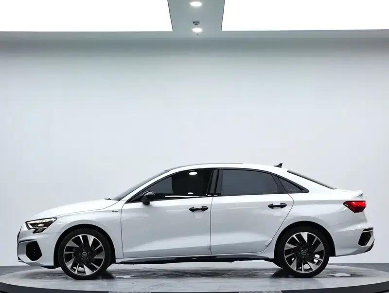 2022 Audi A3 A3L Limousine 35 TFSI Fashion Sport — миниатюра 4