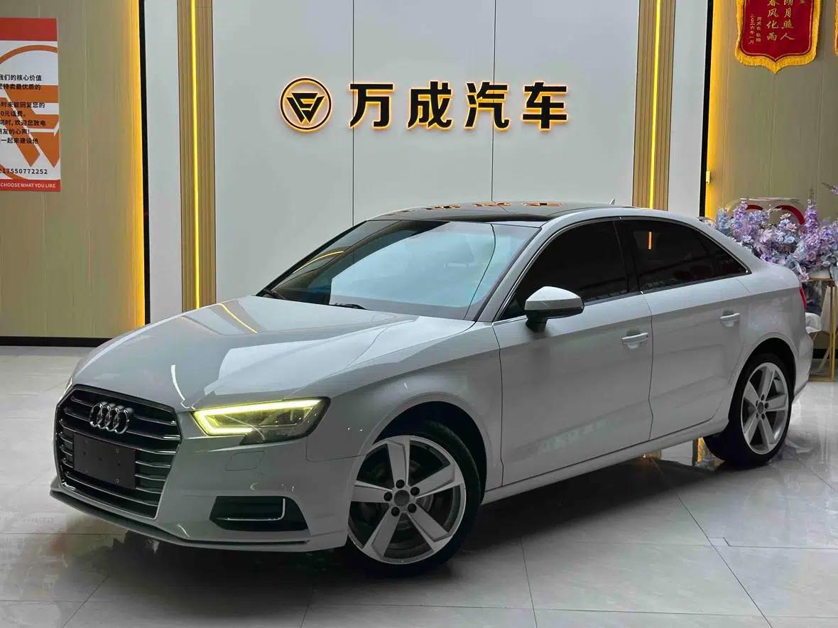 Audi A3 2017 Limousine 35 TFSI Fashion Edition — миниатюра 1