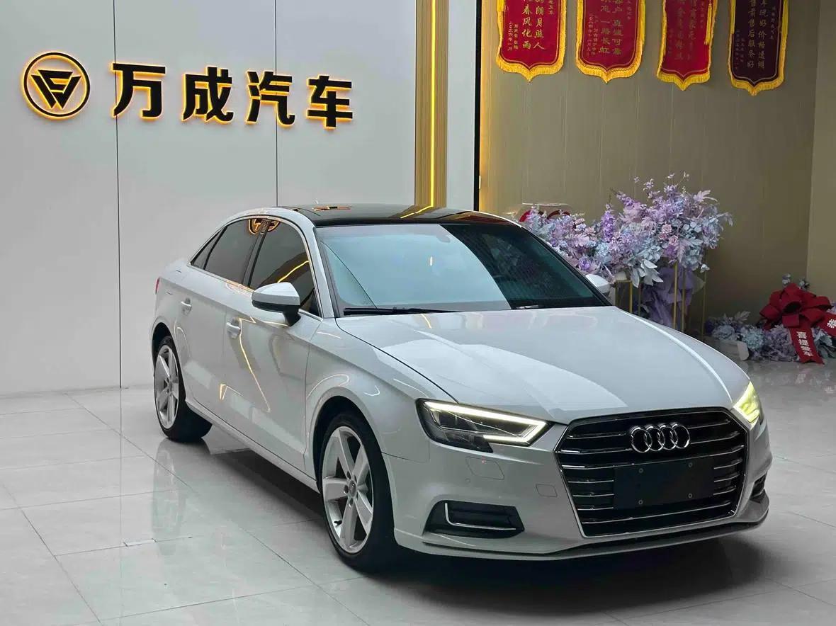 Audi A3 2017 Limousine 35 TFSI Fashion Edition — миниатюра 3