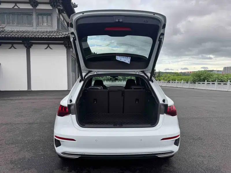 Audi A3 2021 Sportback 35 TFSI Luxury Elegance — миниатюра 11