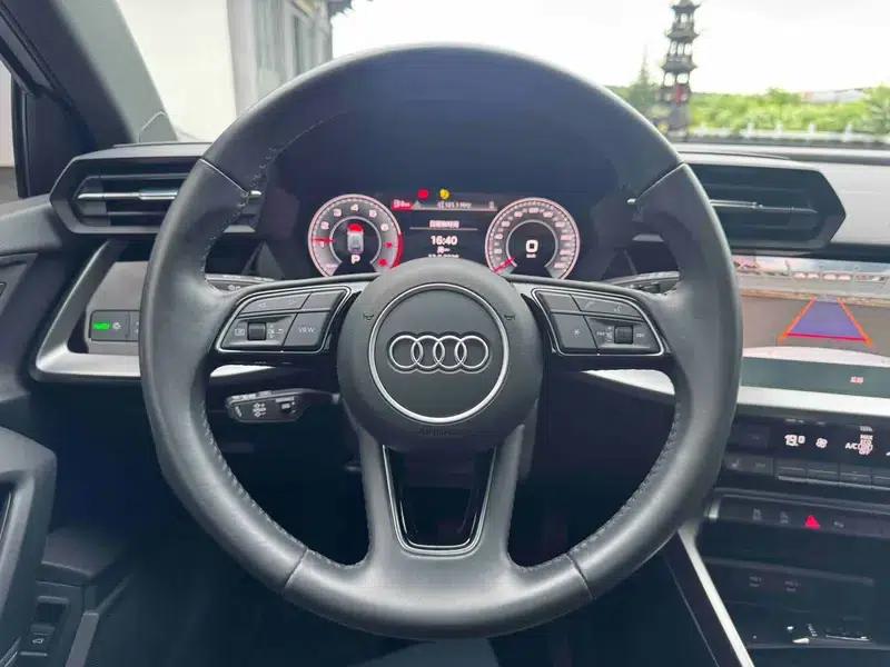 Audi A3 2021 Sportback 35 TFSI Luxury Elegance — миниатюра 15