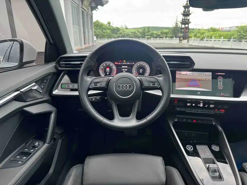 Audi A3 2021 Sportback 35 TFSI Luxury Elegance — миниатюра 19