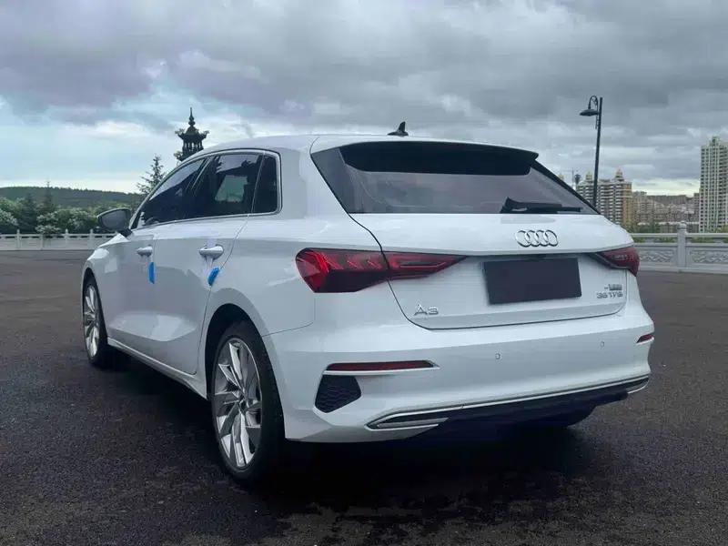 Audi A3 2021 Sportback 35 TFSI Luxury Elegance — миниатюра 4