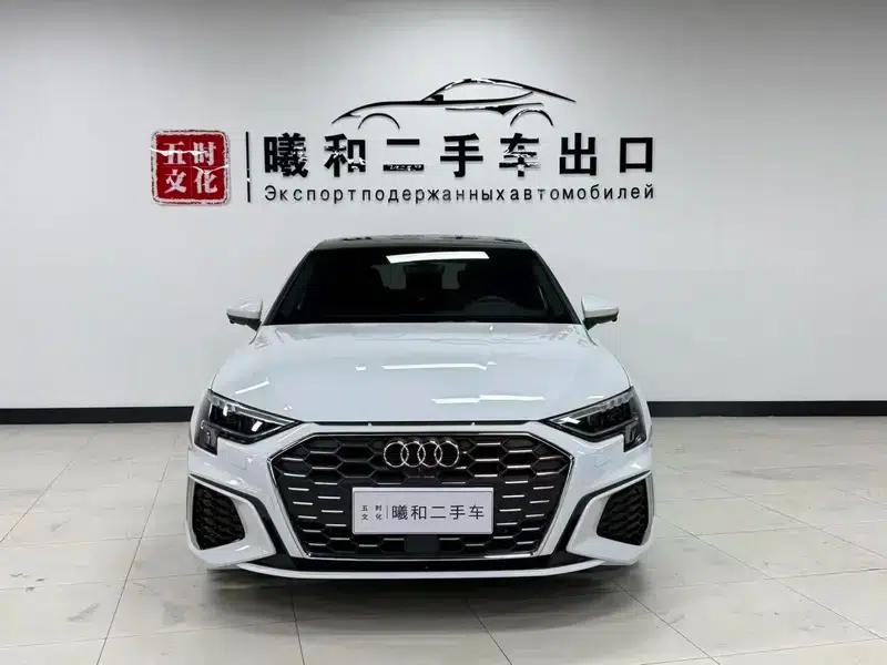 Audi A3 2022 Sportback 35 TFSI Fashion Sport — миниатюра 2