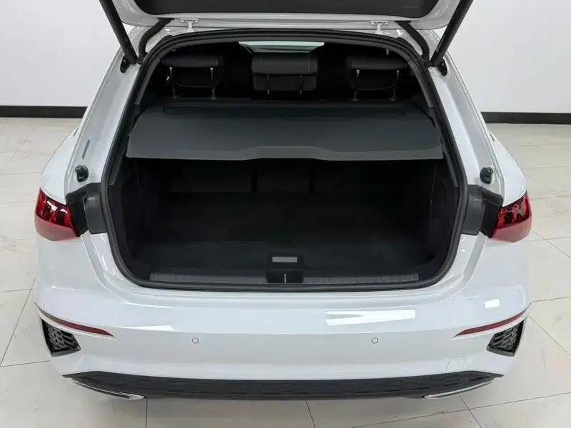 Audi A3 2022 Sportback 35 TFSI Fashion Sport — миниатюра 21
