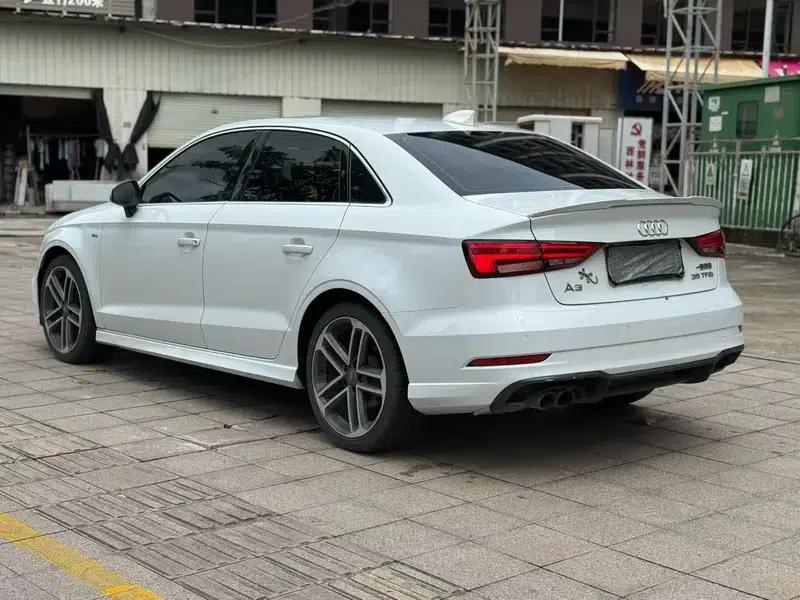 Audi A3 2017 Limousine 35 TFSI Progressive — миниатюра 4