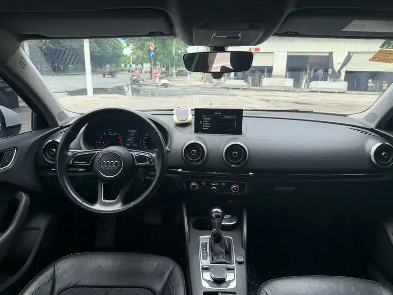 Audi A3 2017 Limousine 35 TFSI Progressive — миниатюра 7
