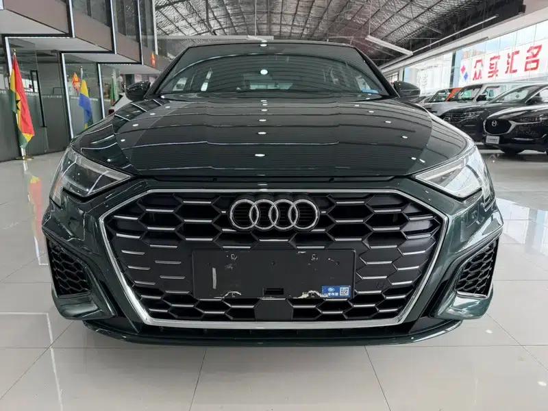 2022 Audi A3 A3L Limousine 35 TFSI Luxury Sport — миниатюра 2