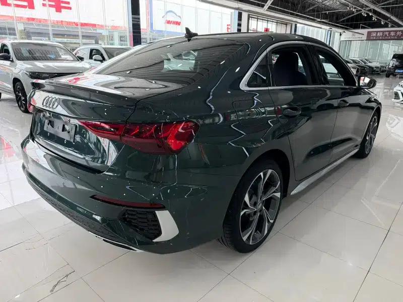 2022 Audi A3 A3L Limousine 35 TFSI Luxury Sport — миниатюра 4