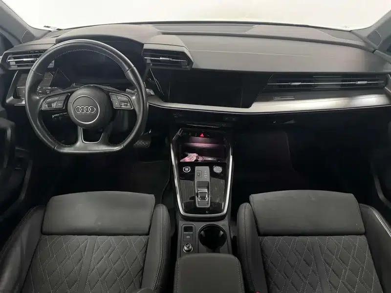 Audi A3 2024 Sportback 35 TFSI Luxury Sport — миниатюра 8