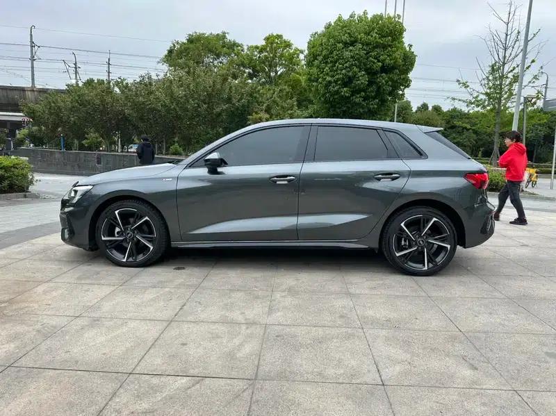 Audi A3 2024 Sportback 35 TFSI Fashion Sport — миниатюра 4