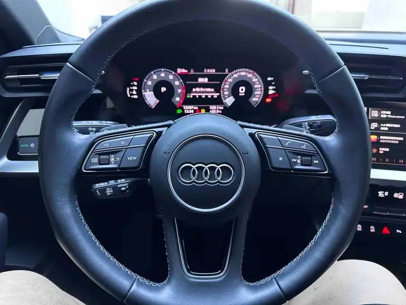 Audi A3 2023 Facelift A3L Limousine 35 TFSI Sporty Edition — миниатюра 15