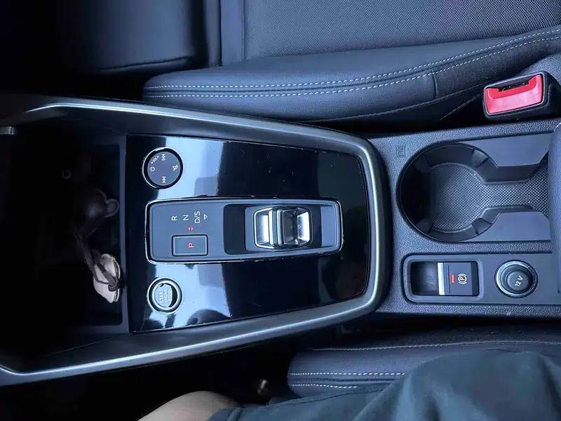 Audi A3 2023 Facelift A3L Limousine 35 TFSI Sporty Edition — миниатюра 16