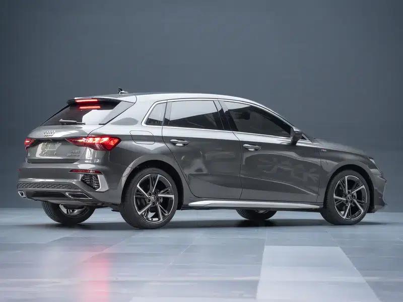 Audi A3 2023 Sportback 35 TFSI Fashion Sport — миниатюра 6