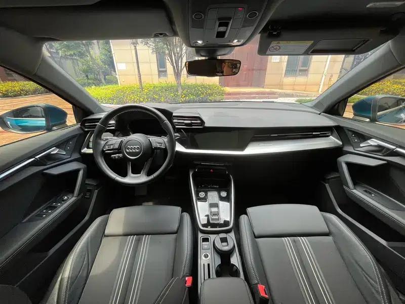 Audi A3 2021 Sportback 35 TFSI Fashion Sport — миниатюра 16