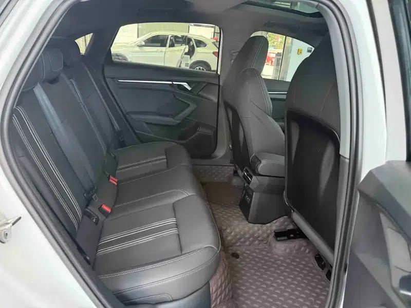 Audi A3 2023 Facelift A3L Limousine 35 TFSI Sporty Edition — миниатюра 18