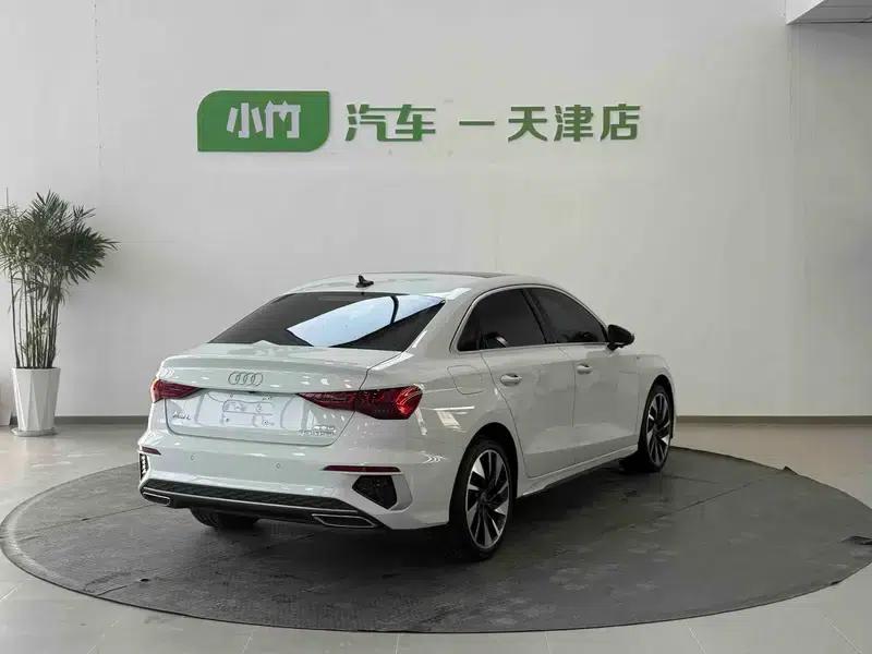 Audi A3 2023 Facelift A3L Limousine 35 TFSI Sporty Edition — миниатюра 7