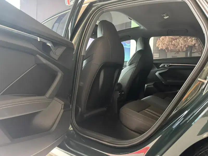 Audi A3 2023 Facelift A3L Limousine 35 TFSI Sporty Edition — миниатюра 11