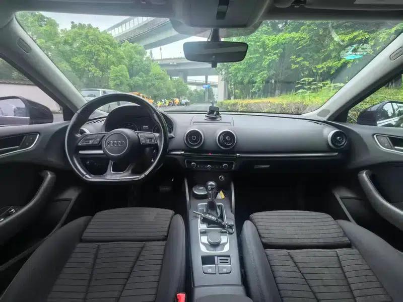 Audi A3 2019 Sportback 35 TFSI Sport (China V emission standard) — миниатюра 7