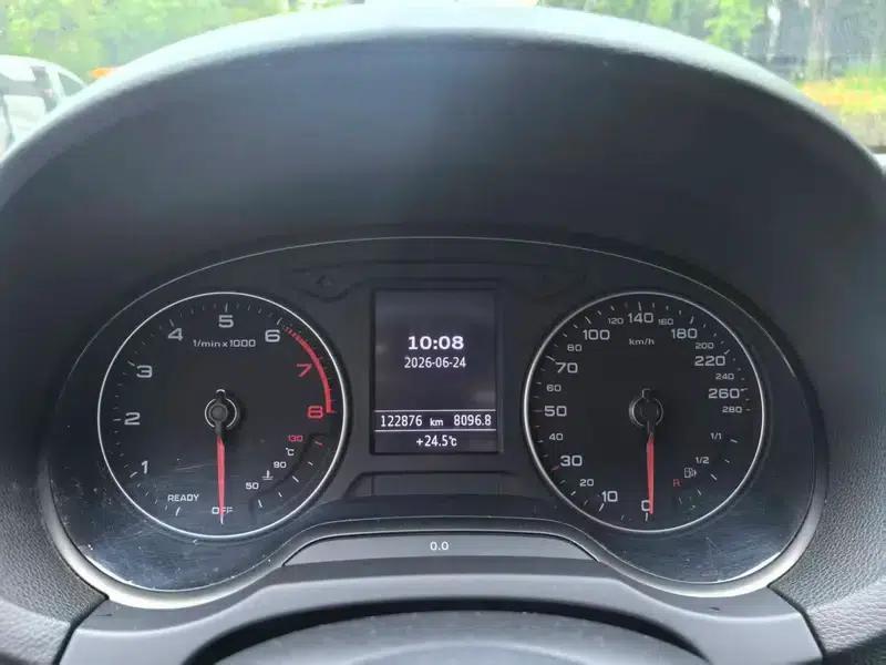 Audi A3 2019 Sportback 35 TFSI Sport (China V emission standard) — миниатюра 8