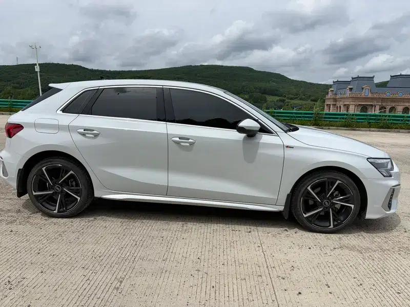 Audi A3 2022 Sportback 35 TFSI RS Package (Speed Edition) — миниатюра 8