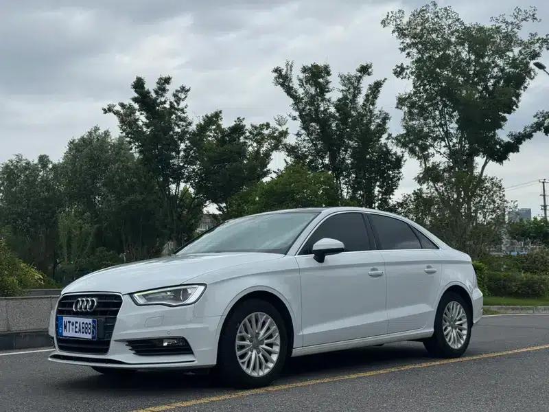 Audi A3 2016 Limousine 35 TFSI — миниатюра 1
